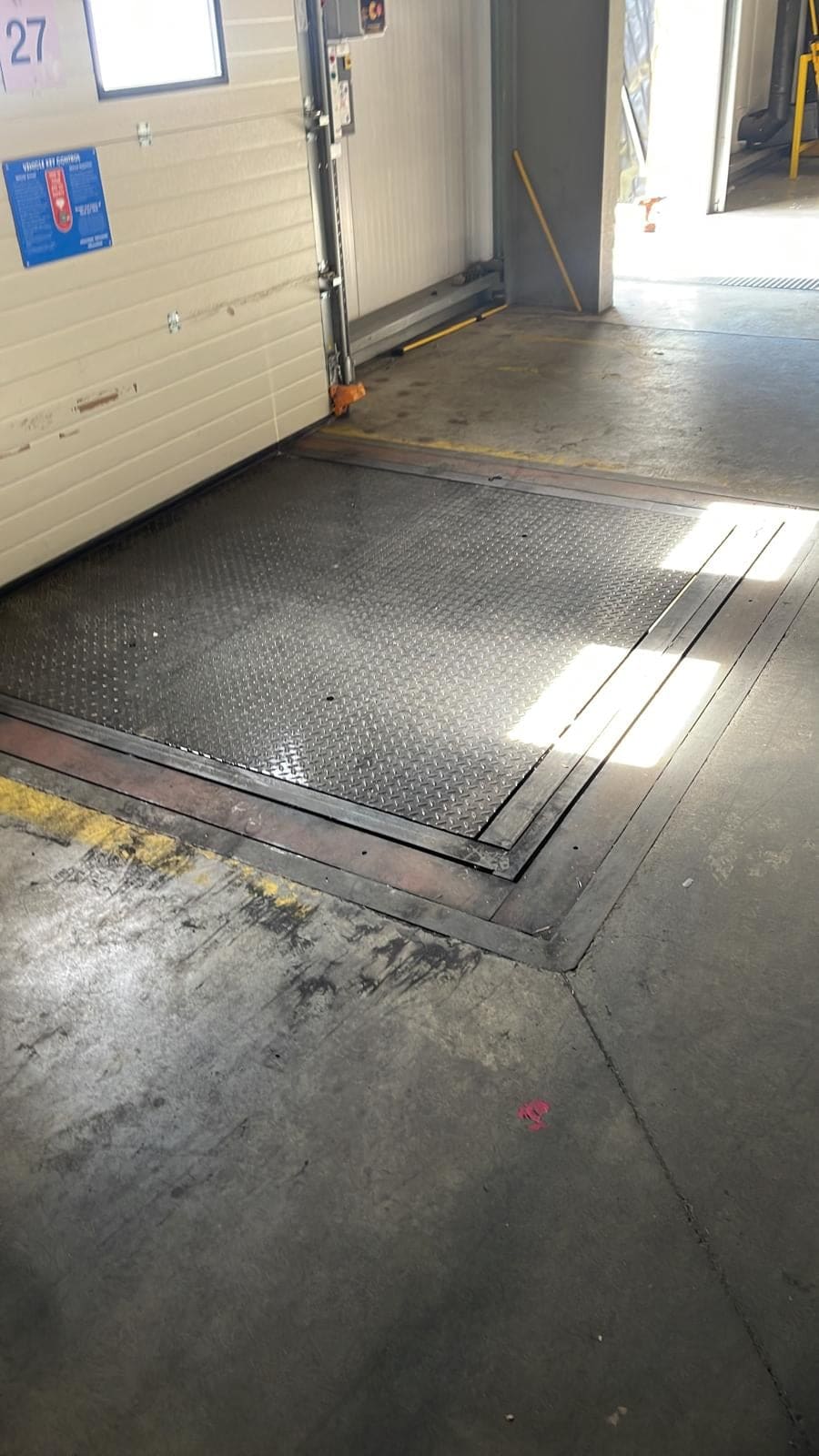 Dock Levellers & Shelters project example 2